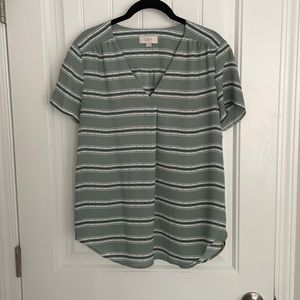 LOFT short sleeve flowy blouse